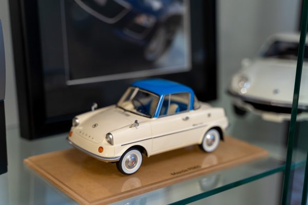 102 godine Mazde-582